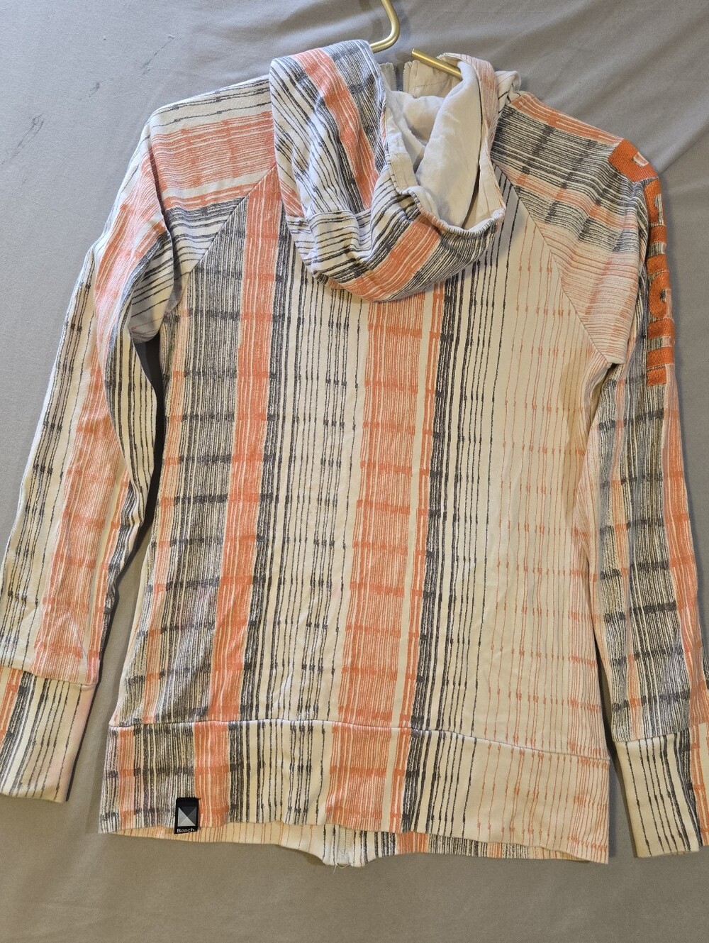 Bench Ladies M Athletic Cut Lightweight Stripped Peach And Gray Hoodie